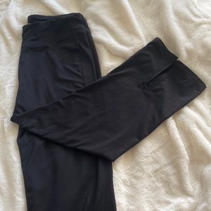 Workout yoga pant capris, moisture wicking material